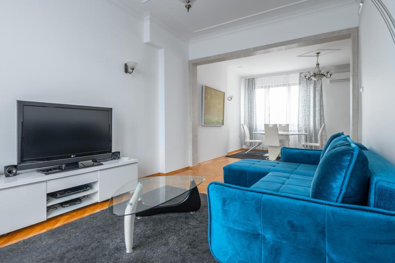 Vitosha Str 2Bd White & Blue Apt By Flat Mаnager София Экстерьер фото