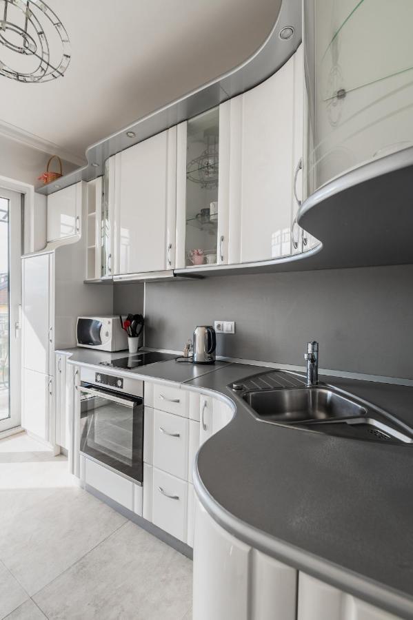 Vitosha Str 2Bd White & Blue Apt By Flat Mаnager София Экстерьер фото